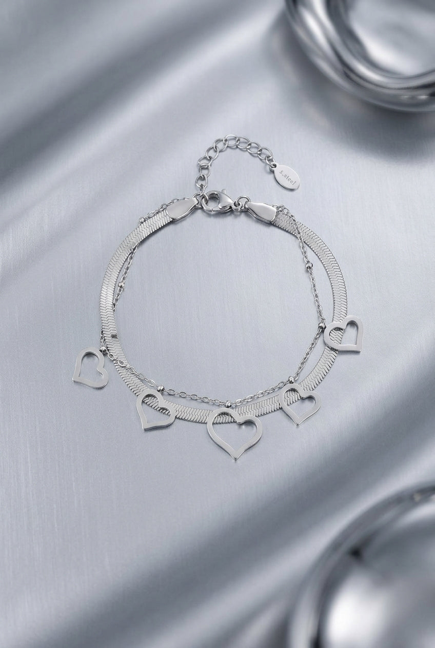 chunky heart bracelet