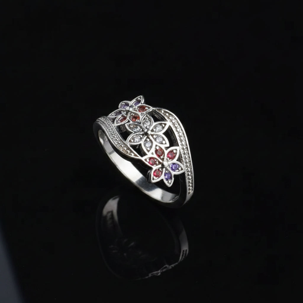 Bague Triple Fleur Multi-Pierres — Plaqué Argent | Style Vintage & Élégant