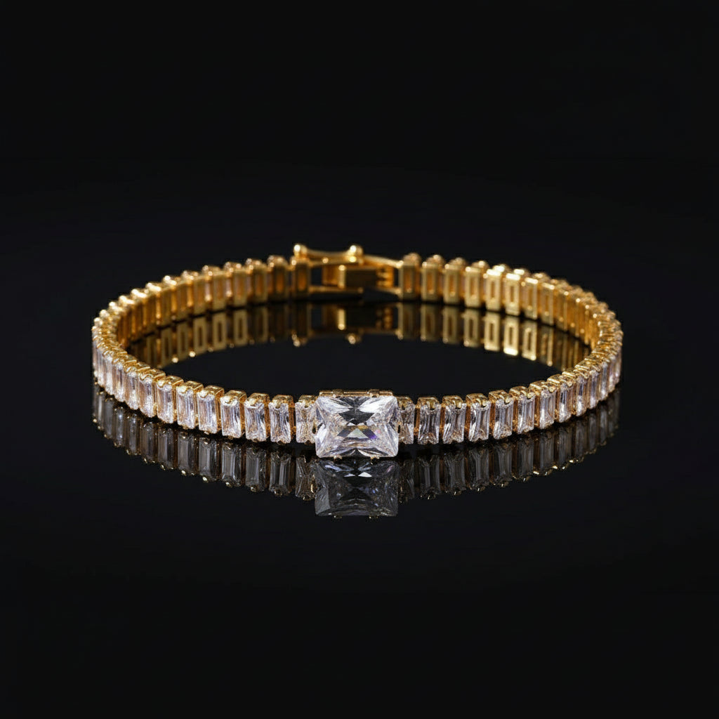Bracelet Chaîne Trombone Plaqué Or 14K Zircon Cubique - Style Montre Chunky Ajustable