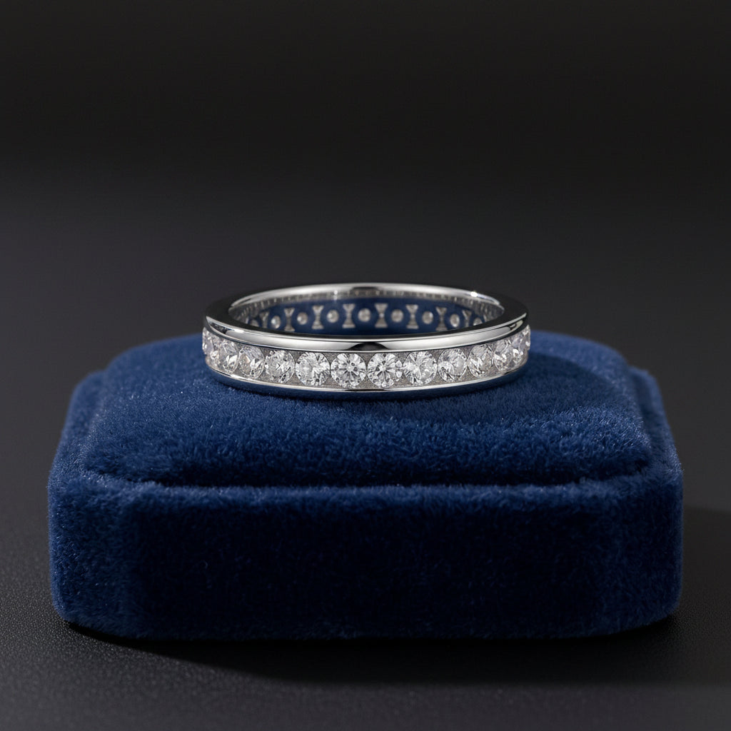 Alliance Éternité Rangée Complète — Moissanite D VVS1 0,84ct | Argent 925 | Serti Canal