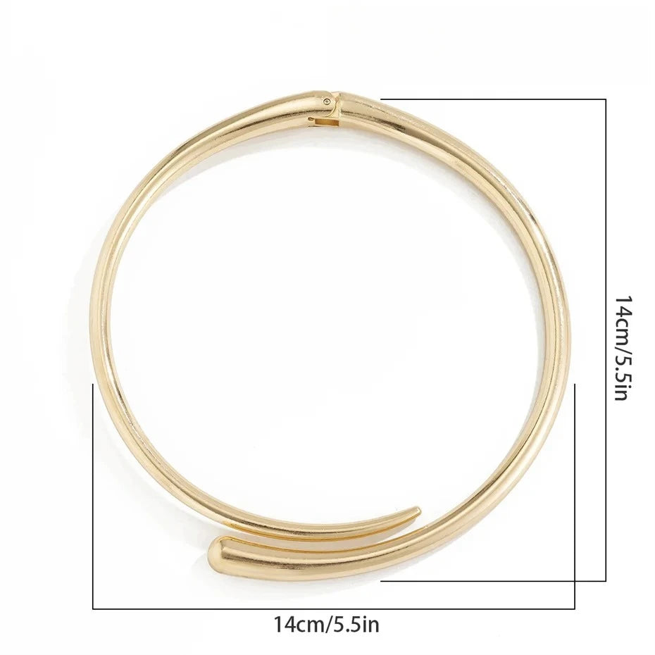Collier Ras-du-Cou Doré – Style Vintage