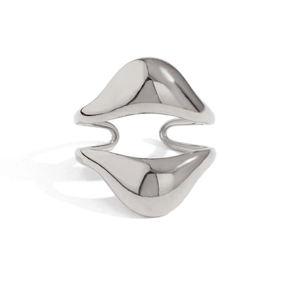 Bague Sculptée Dorée – Acier Inoxydable Plaqué Or 18K