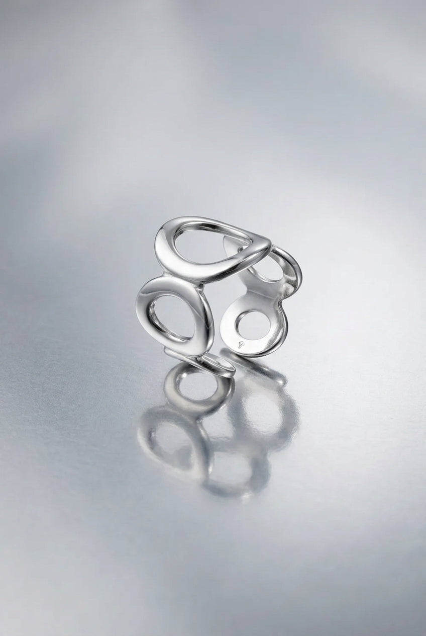 Open circle ring